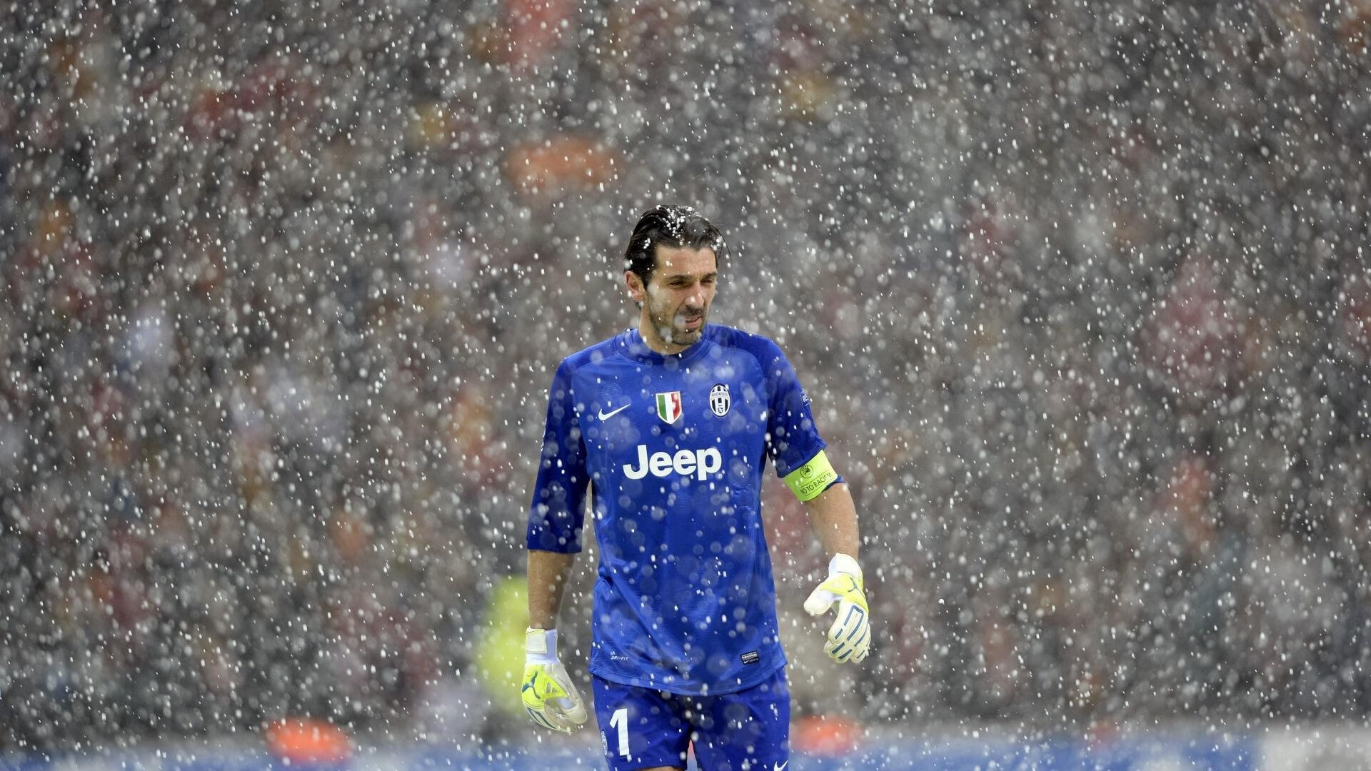 “并非郑智，国安新帅或敲定：37岁的名宿教练背后的人情与实力”