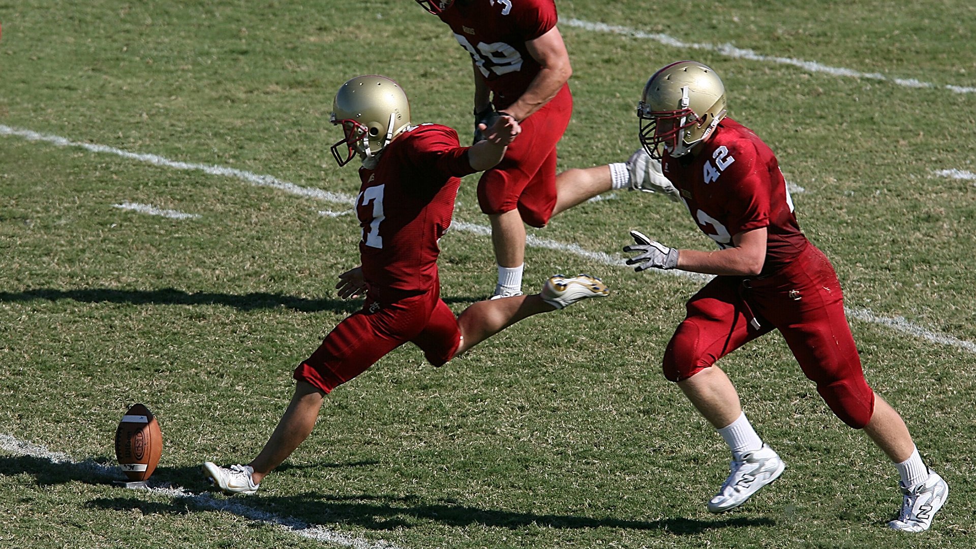 中国足球协会发布新赛季日程,2021年中国足球协会