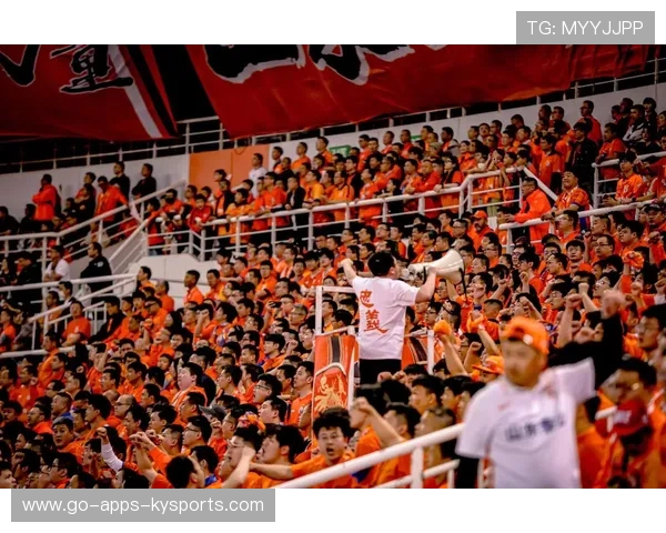 中超是否支持球员自主参与体育营销策划，中超联赛允许球迷进场吗